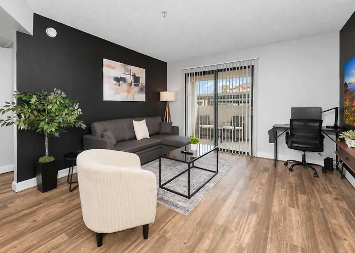 Retreat Near Asu - 2br Pool & Gym Apartment *